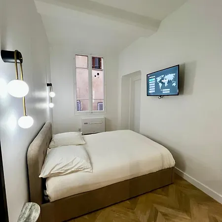 Luxueux - Vieux ! *